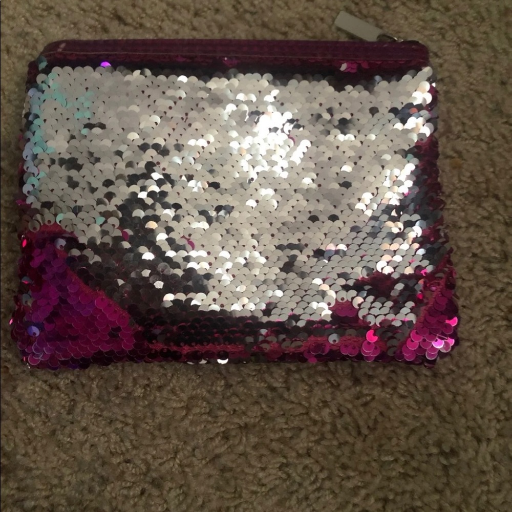 Pouch - Picture 2 of 2